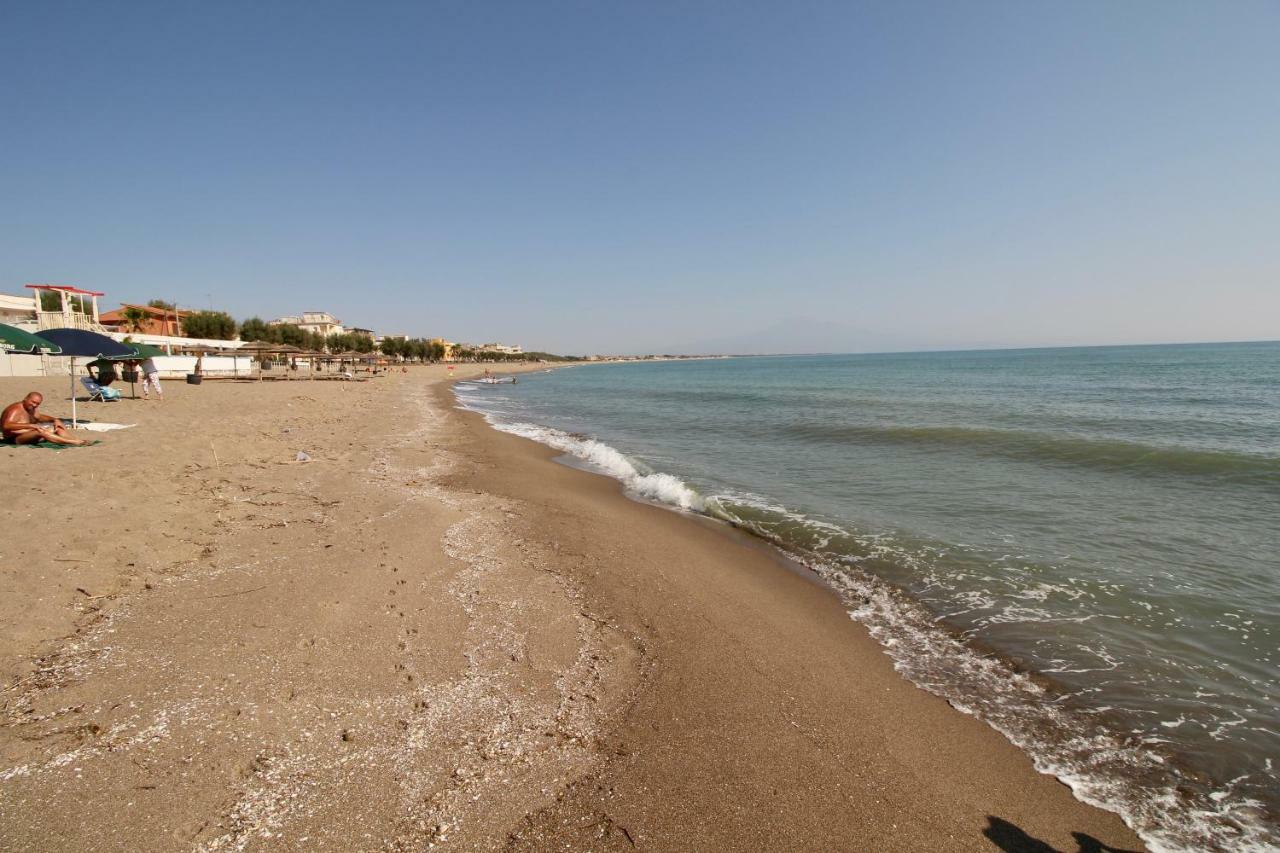 Katana Suites Beach Аньоне-Баньї Екстер'єр фото